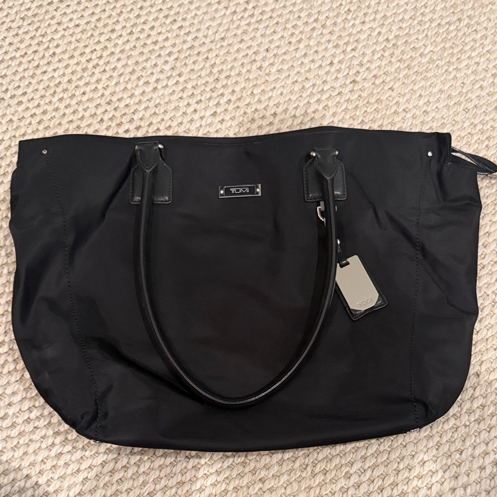 Tumi Classic Black Women's Tote - Like New